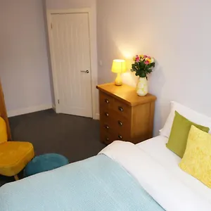 luxury-apartments-in-southampton.tophotelsbath.com/
